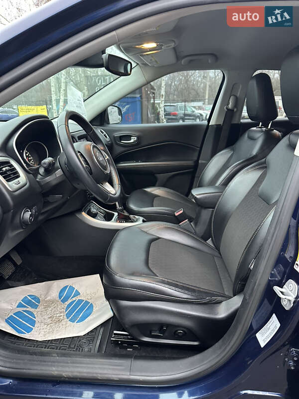 Внедорожник / Кроссовер Jeep Compass 2017 в Полтаве