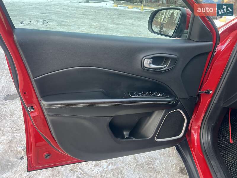 Внедорожник / Кроссовер Jeep Compass 2018 в Хмельницком фото 20 Внедорожник / Кроссовер Jeep Compass 2018 в Хмельницком