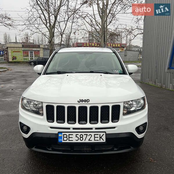 Внедорожник / Кроссовер Jeep Compass 2016 в Николаеве