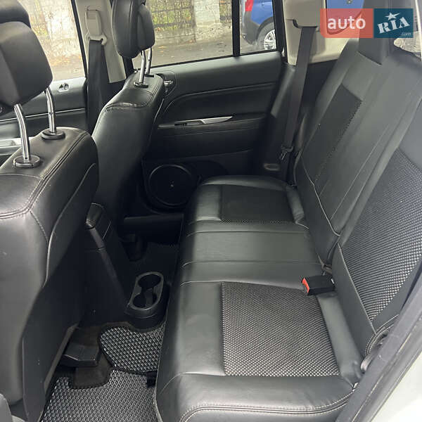 Внедорожник / Кроссовер Jeep Compass 2016 в Николаеве