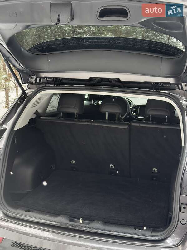 Внедорожник / Кроссовер Jeep Compass 2019 в Сумах