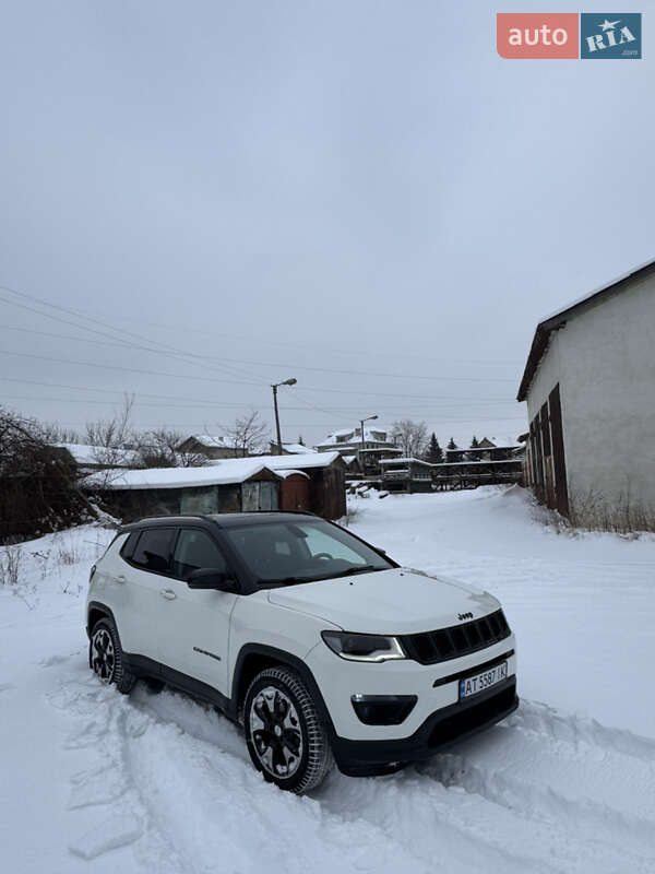 Внедорожник / Кроссовер Jeep Compass 2017 в Ивано-Франковске фото 7 Внедорожник / Кроссовер Jeep Compass 2017 в Ивано-Франковске