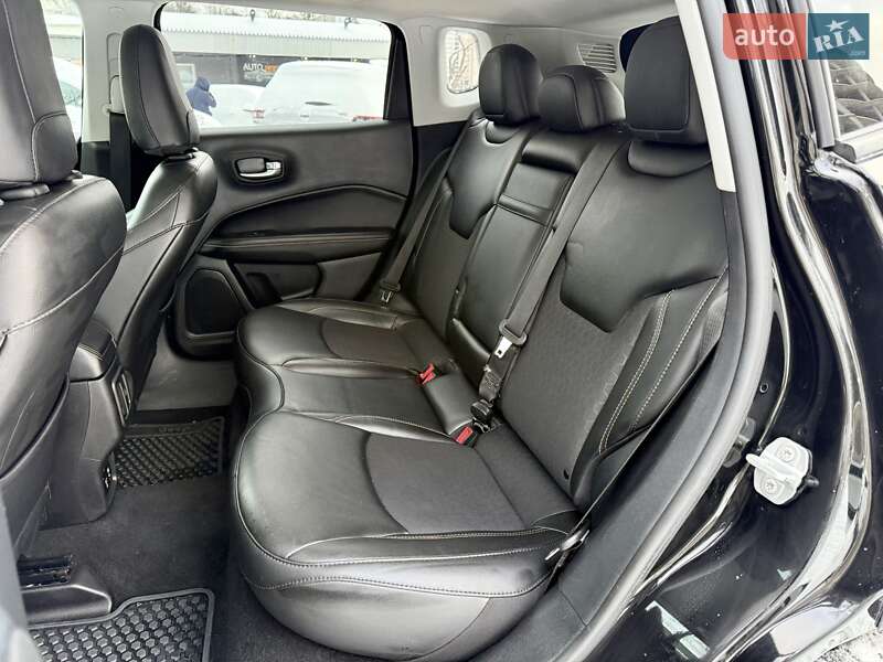 Внедорожник / Кроссовер Jeep Compass 2018 в Харькове