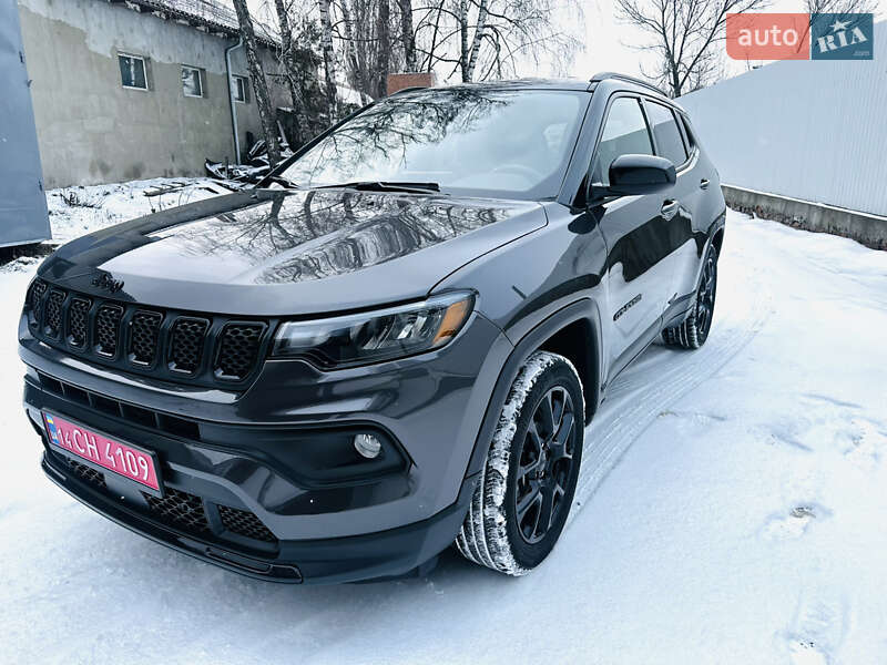 Внедорожник / Кроссовер Jeep Compass 2023 в Лубнах