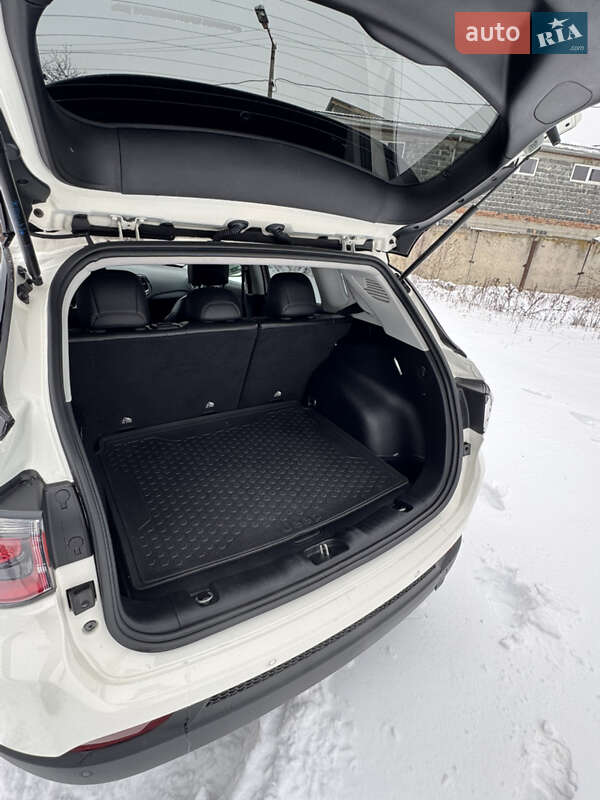 Внедорожник / Кроссовер Jeep Compass 2017 в Ивано-Франковске фото 11 Внедорожник / Кроссовер Jeep Compass 2017 в Ивано-Франковске