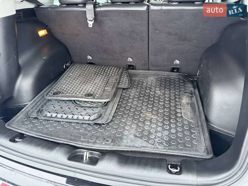 Внедорожник / Кроссовер Jeep Compass 2020 в Киеве