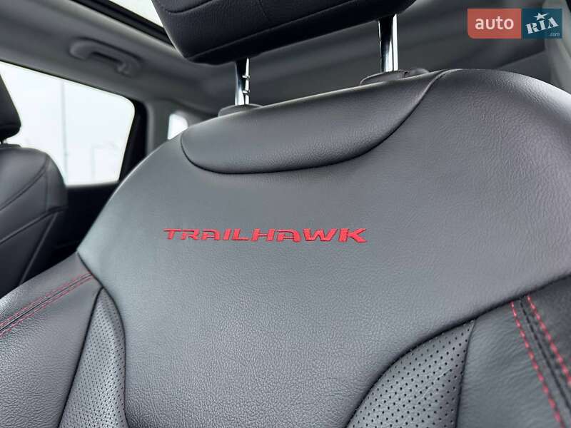 Внедорожник / Кроссовер Jeep Compass 2020 в Киеве