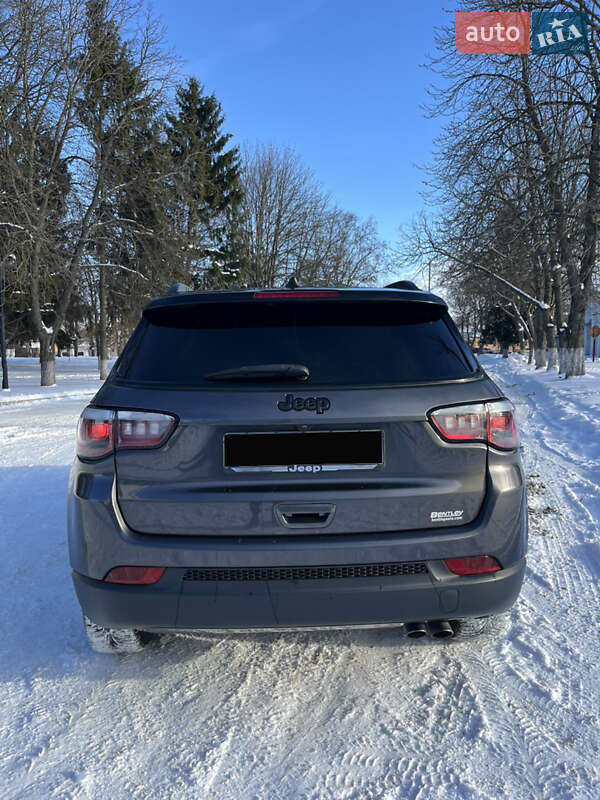 Внедорожник / Кроссовер Jeep Compass 2020 в Ромнах