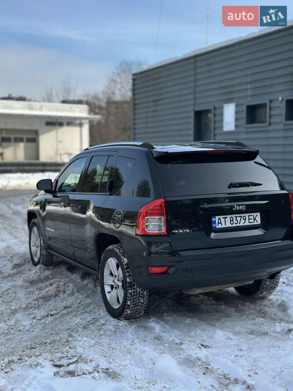 Внедорожник / Кроссовер Jeep Compass 2011 в Ивано-Франковске