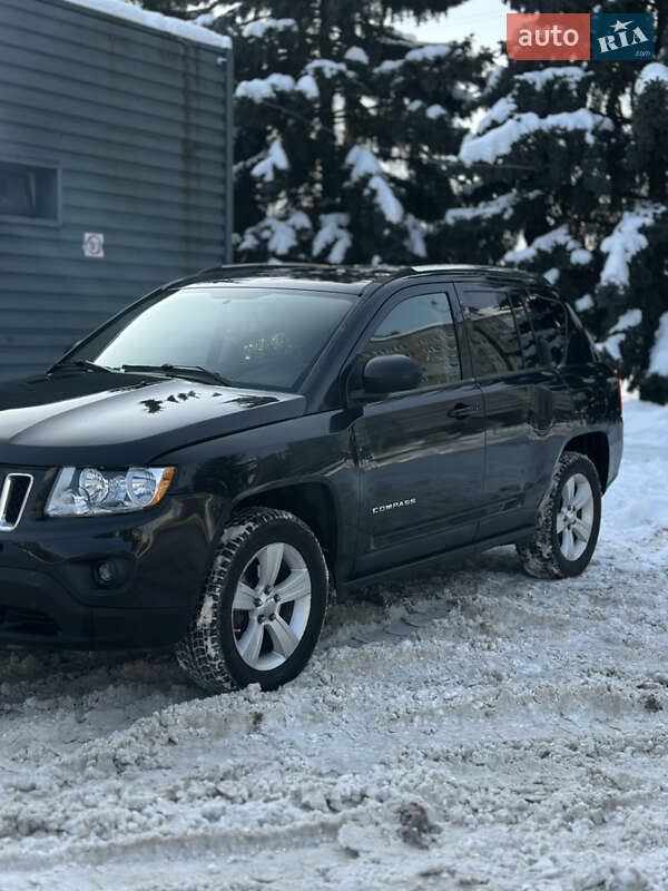 Внедорожник / Кроссовер Jeep Compass 2011 в Ивано-Франковске