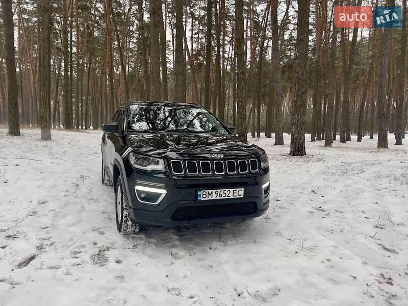 Внедорожник / Кроссовер Jeep Compass 2018 в Сумах