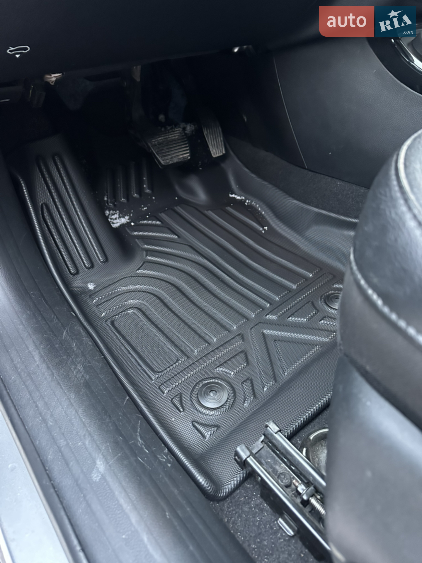 2020 Jeep Compass - мініатюра 28