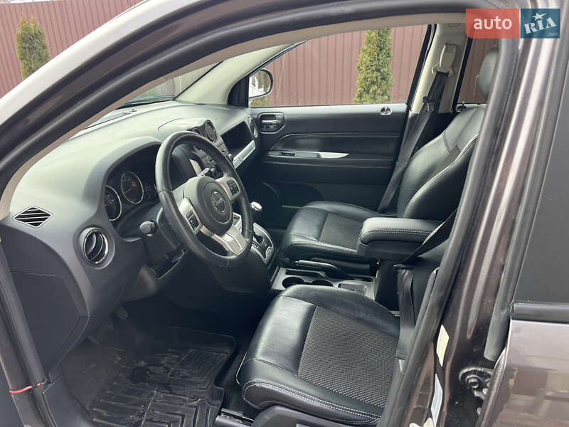 Внедорожник / Кроссовер Jeep Compass 2016 в Черкассах