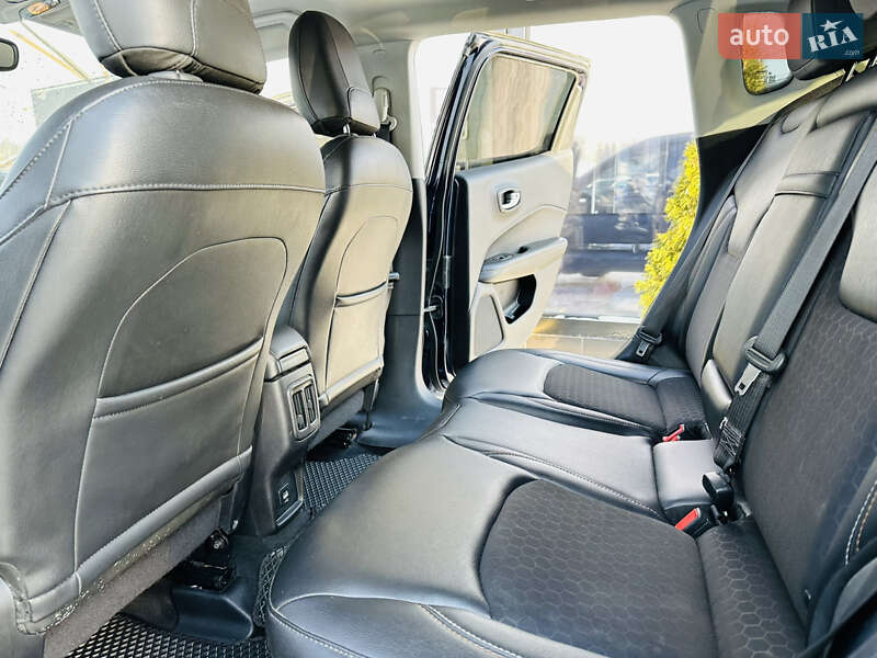 Позашляховик / Кросовер Jeep Compass 2017 в Харкові