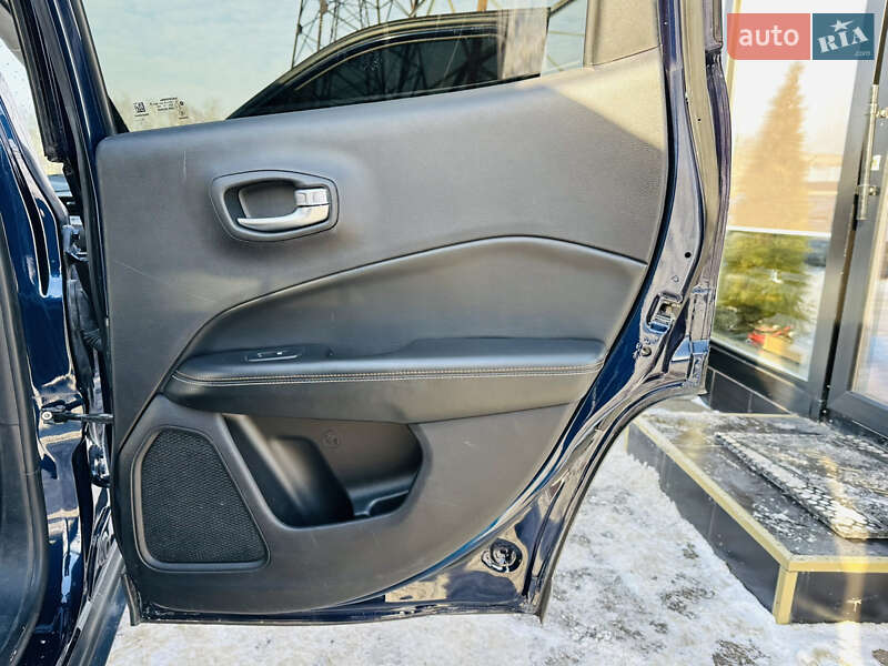 Позашляховик / Кросовер Jeep Compass 2017 в Харкові