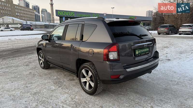 Позашляховик / Кросовер Jeep Compass 2015 в Києві
