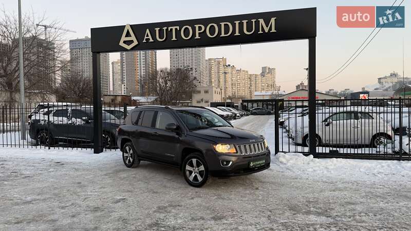 Позашляховик / Кросовер Jeep Compass 2015 в Києві