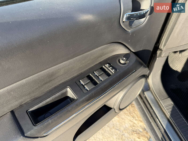 Внедорожник / Кроссовер Jeep Compass 2012 в Виннице фото 46 Внедорожник / Кроссовер Jeep Compass 2012 в Виннице