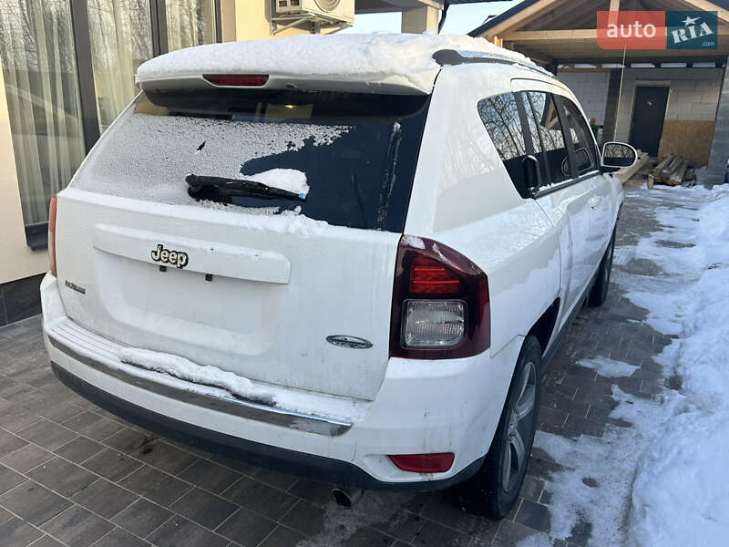 Внедорожник / Кроссовер Jeep Compass 2016 в Ужгороде фото 3 Внедорожник / Кроссовер Jeep Compass 2016 в Ужгороде