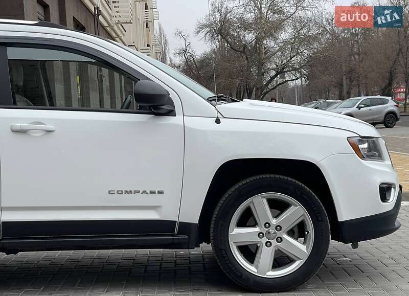 Внедорожник / Кроссовер Jeep Compass 2013 в Николаеве