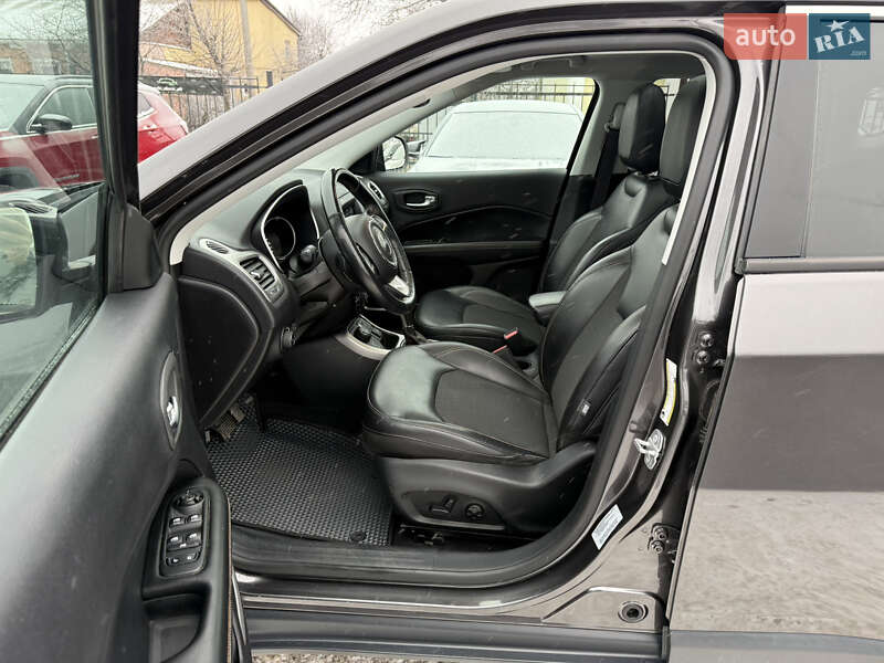 Внедорожник / Кроссовер Jeep Compass 2017 в Полтаве фото 16 Внедорожник / Кроссовер Jeep Compass 2017 в Полтаве