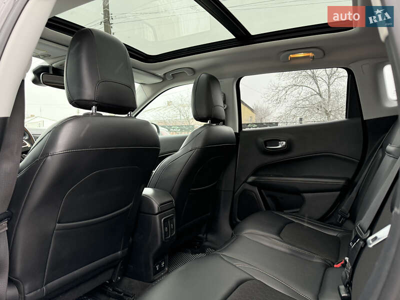 Внедорожник / Кроссовер Jeep Compass 2017 в Полтаве фото 25 Внедорожник / Кроссовер Jeep Compass 2017 в Полтаве