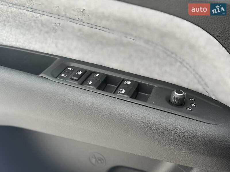 Внедорожник / Кроссовер Jeep Compass 2023 в Киеве фото 8 Внедорожник / Кроссовер Jeep Compass 2023 в Киеве