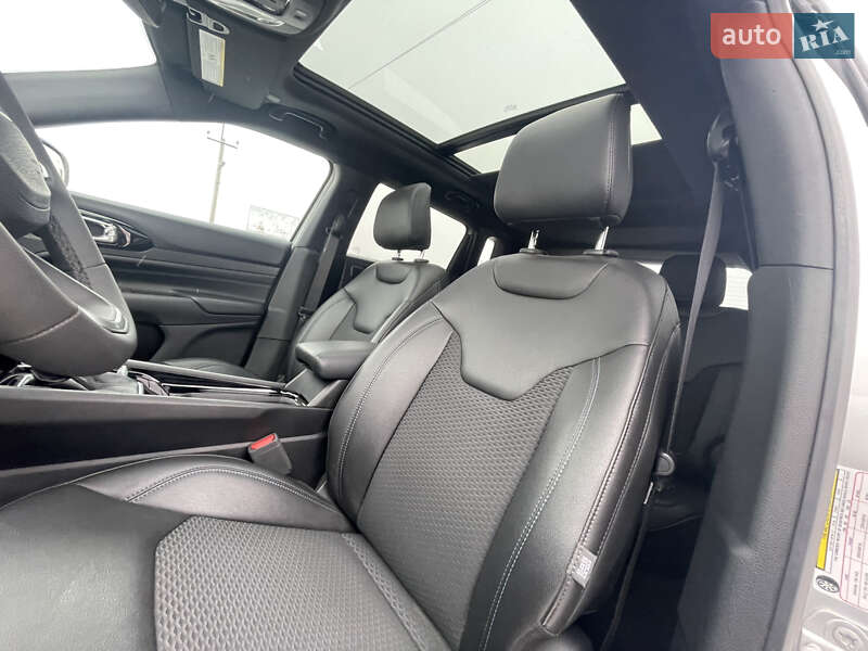 Позашляховик / Кросовер Jeep Compass 2024 в Києві