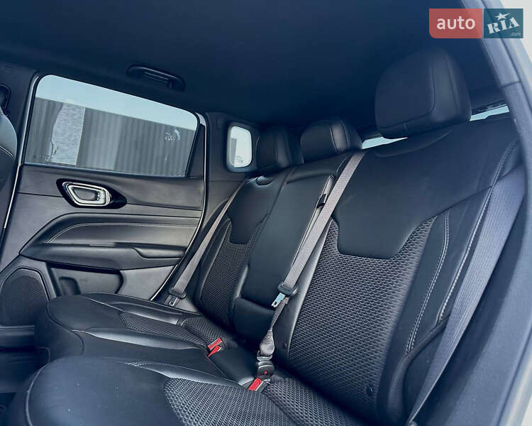 Внедорожник / Кроссовер Jeep Compass 2022 в Киеве фото 37 Внедорожник / Кроссовер Jeep Compass 2022 в Киеве