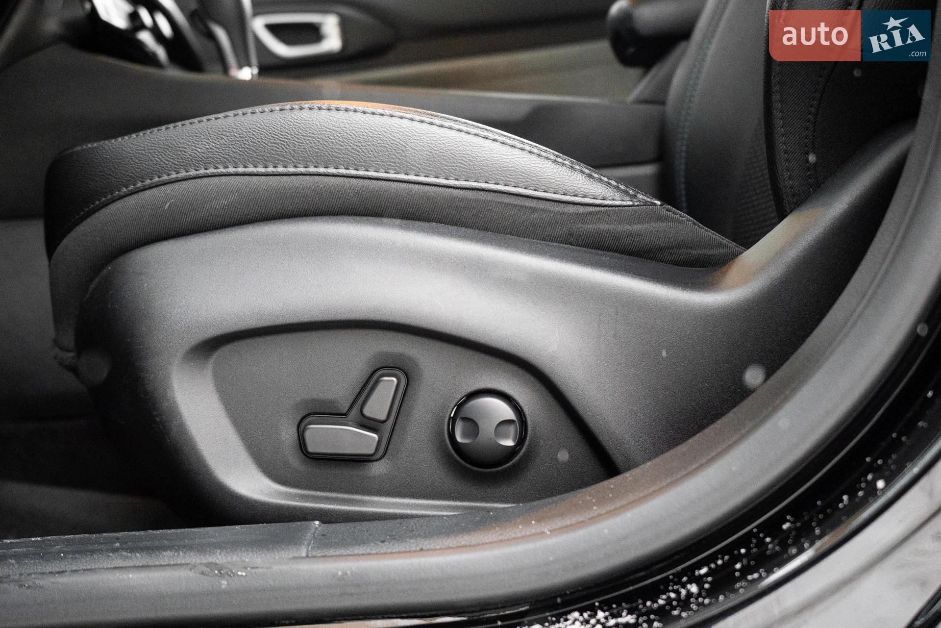 2023 Jeep Compass - мініатюра 26