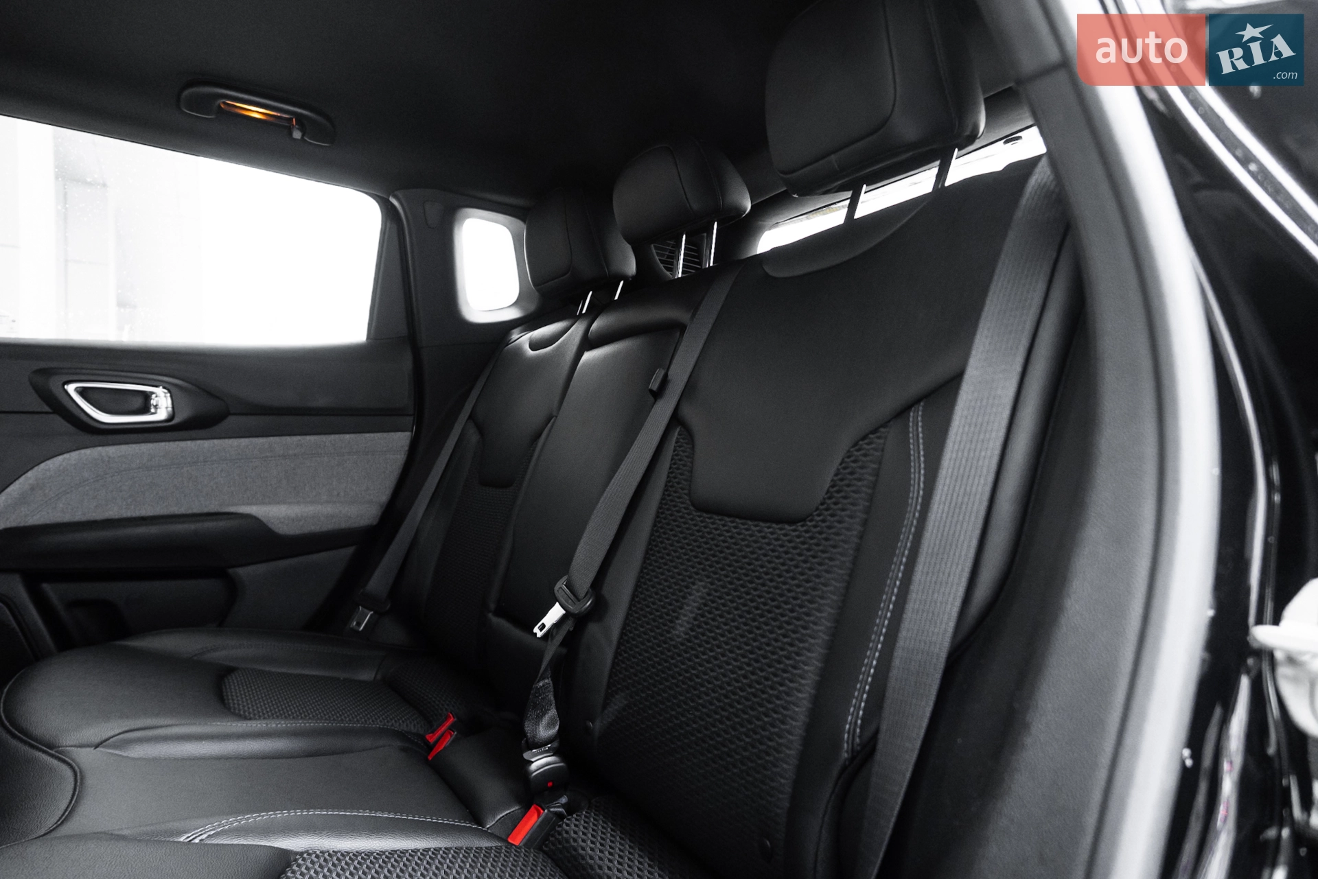2023 Jeep Compass - мініатюра 10