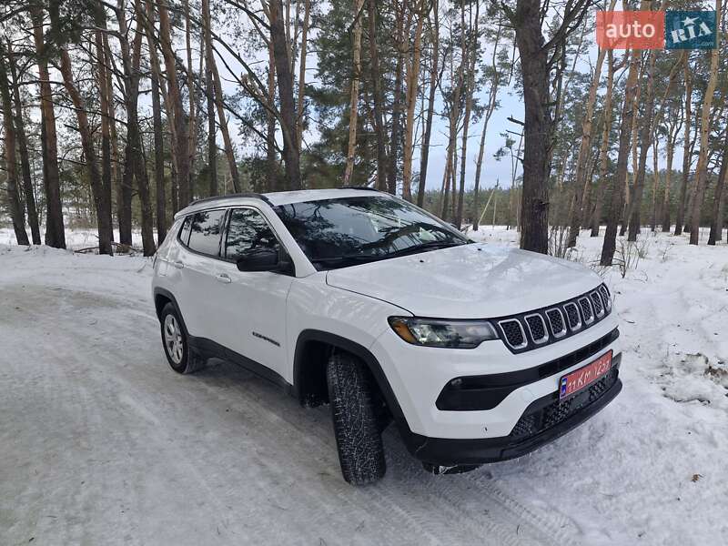 Внедорожник / Кроссовер Jeep Compass 2024 в Киеве
