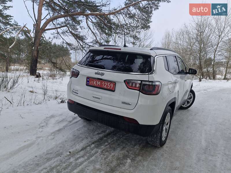 Внедорожник / Кроссовер Jeep Compass 2024 в Киеве