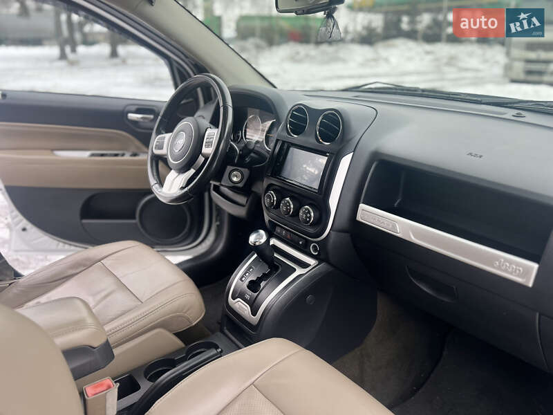 Позашляховик / Кросовер Jeep Compass 2016 в Старокостянтинові