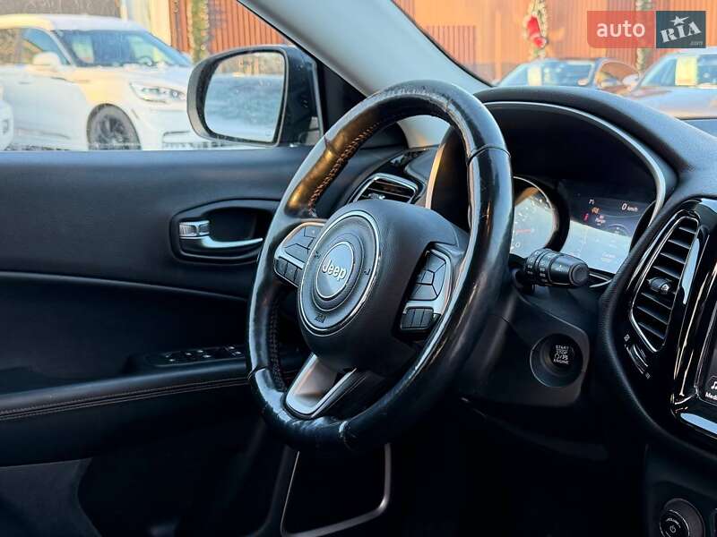 Внедорожник / Кроссовер Jeep Compass 2017 в Харькове фото 23 Внедорожник / Кроссовер Jeep Compass 2017 в Харькове