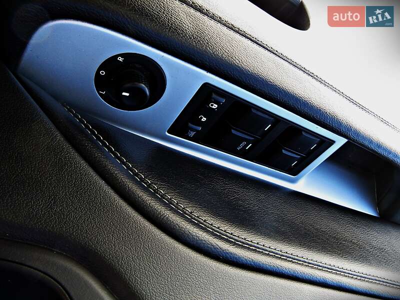 Позашляховик / Кросовер Jeep Compass 2016 в Черкасах