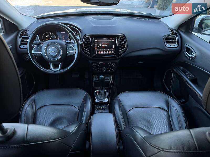 Внедорожник / Кроссовер Jeep Compass 2019 в Ровно