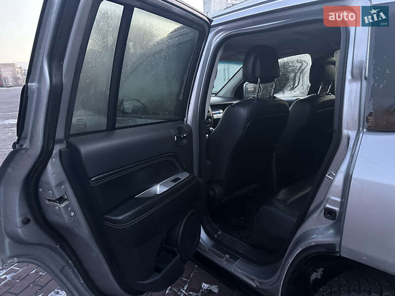 Позашляховик / Кросовер Jeep Compass 2015 в Дніпрі