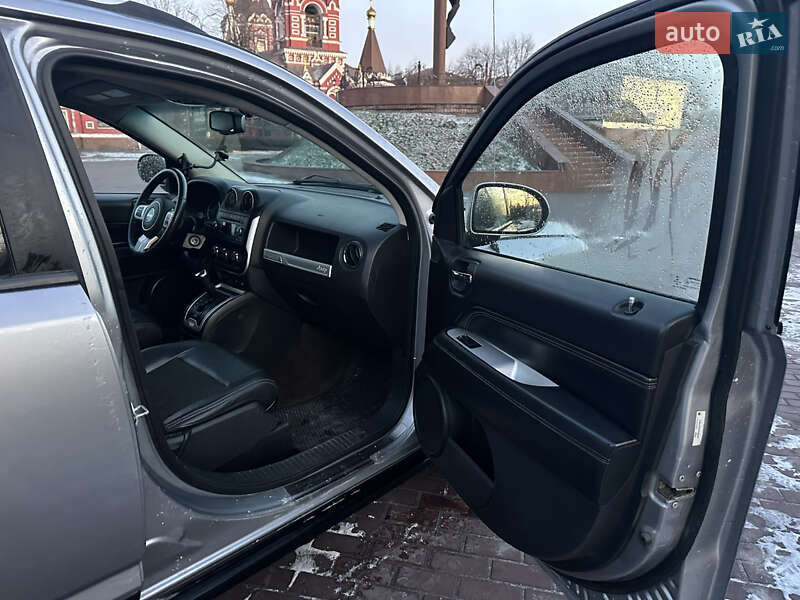 Позашляховик / Кросовер Jeep Compass 2015 в Дніпрі