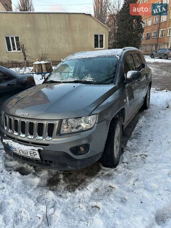 Внедорожник / Кроссовер Jeep Compass 2011 в Каменец-Подольском