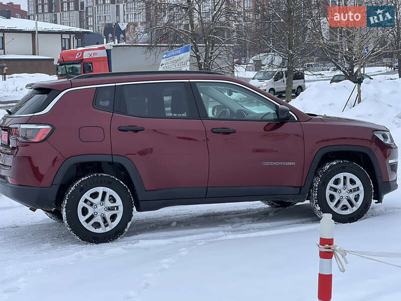 Внедорожник / Кроссовер Jeep Compass 2021 в Ровно