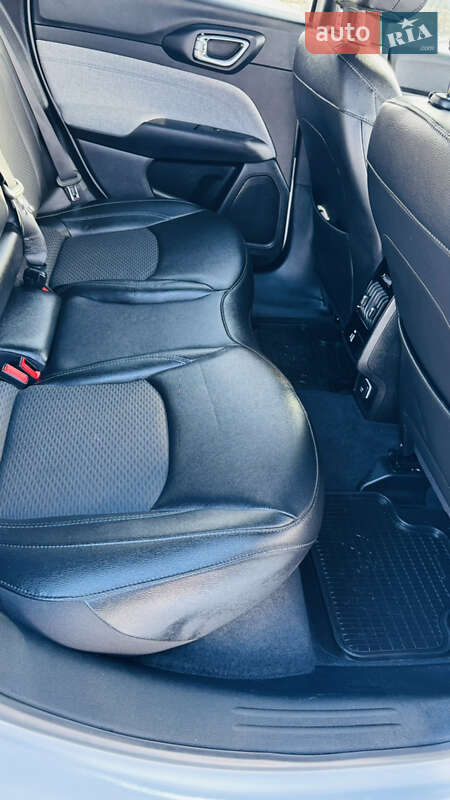 Внедорожник / Кроссовер Jeep Compass 2023 в Харькове фото 32 Внедорожник / Кроссовер Jeep Compass 2023 в Харькове