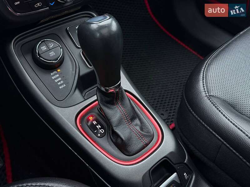 Позашляховик / Кросовер Jeep Compass 2020 в Києві