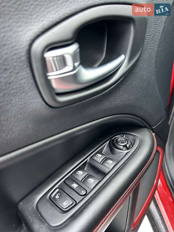 Позашляховик / Кросовер Jeep Compass 2020 в Сумах