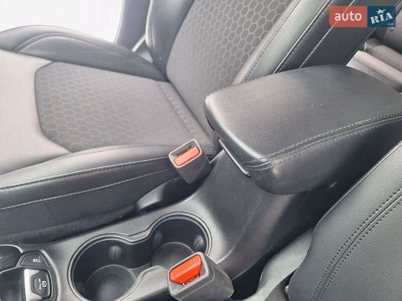 Внедорожник / Кроссовер Jeep Compass 2018 в Киеве фото 27 Внедорожник / Кроссовер Jeep Compass 2018 в Киеве