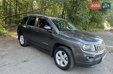 Внедорожник / Кроссовер Jeep Compass 2015 в Буче