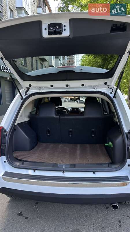 Внедорожник / Кроссовер Jeep Compass 2016 в Киеве фото 14 Внедорожник / Кроссовер Jeep Compass 2016 в Киеве