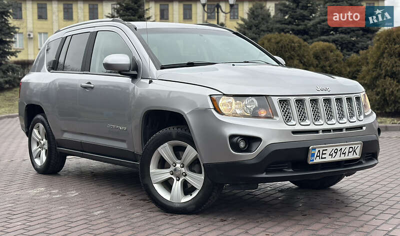Позашляховик / Кросовер Jeep Compass 2015 в Дніпрі фото 8 Позашляховик / Кросовер Jeep Compass 2015 в Дніпрі