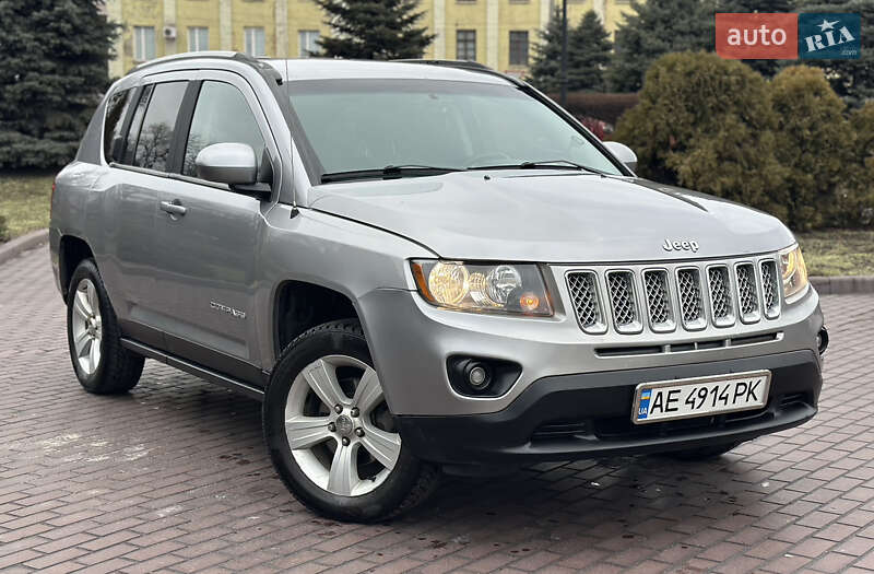 Позашляховик / Кросовер Jeep Compass 2015 в Дніпрі фото 7 Позашляховик / Кросовер Jeep Compass 2015 в Дніпрі