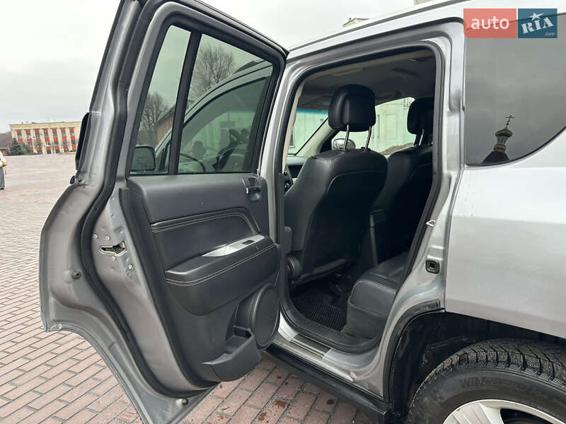 Позашляховик / Кросовер Jeep Compass 2015 в Дніпрі фото 21 Позашляховик / Кросовер Jeep Compass 2015 в Дніпрі